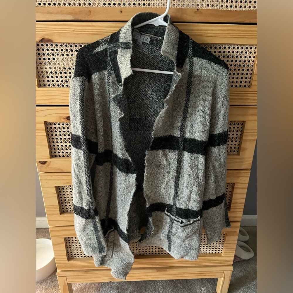 Sweater cardigan